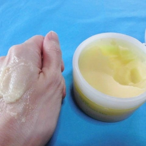 クレンジングバーム＜ゆず＞/Nursery(ナーセリー)/クレンジングバームを使ったクチコミ（3枚目）