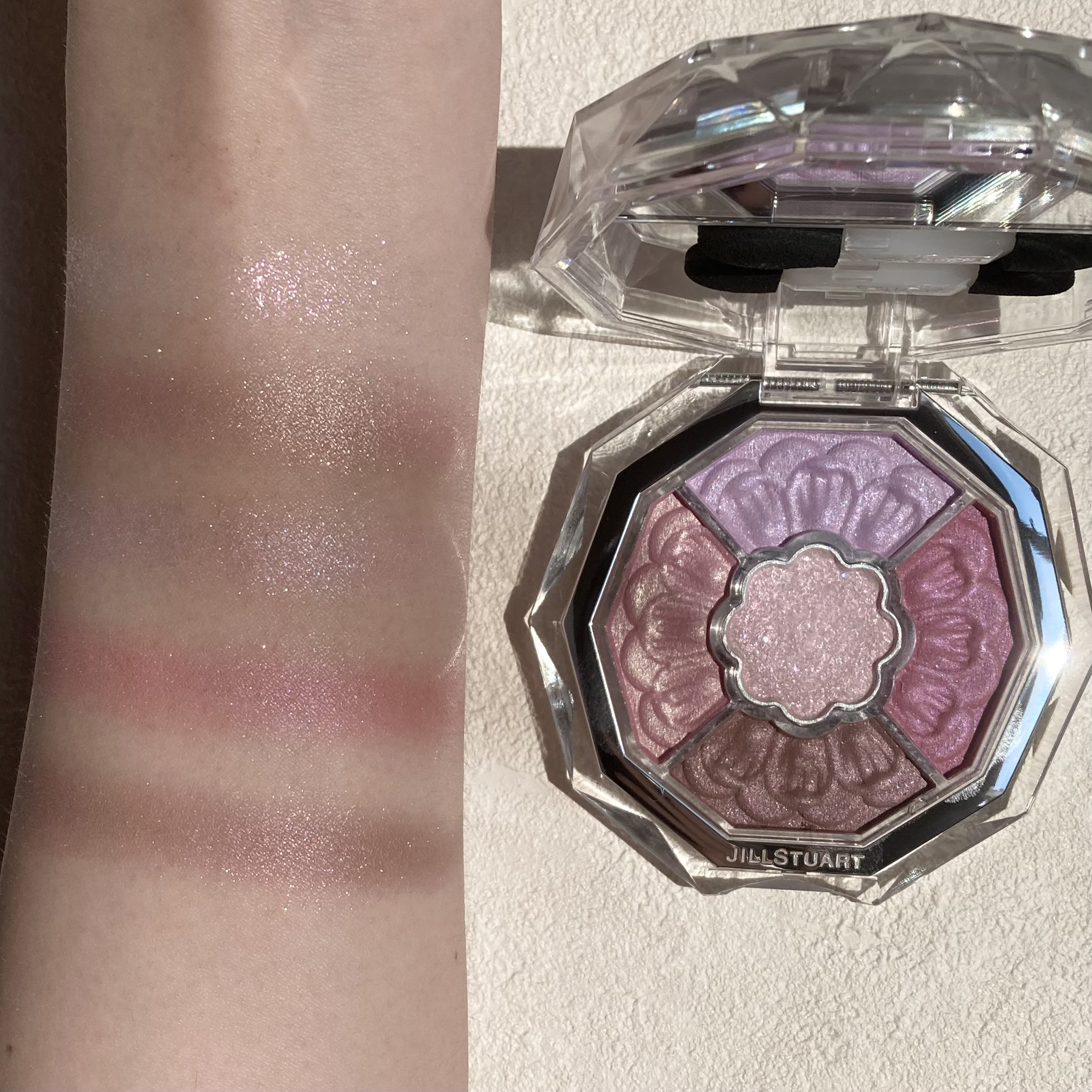 ジルスチュアート ブルームクチュール アイズ　ジュエルドブーケ/JILL STUART/アイシャドウパレットを使ったクチコミ（2枚目）