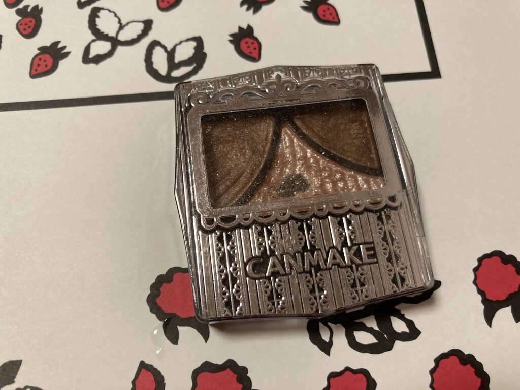 ジューシーピュアアイズ/キャンメイク/アイシャドウパレットを使ったクチコミ（1枚目）