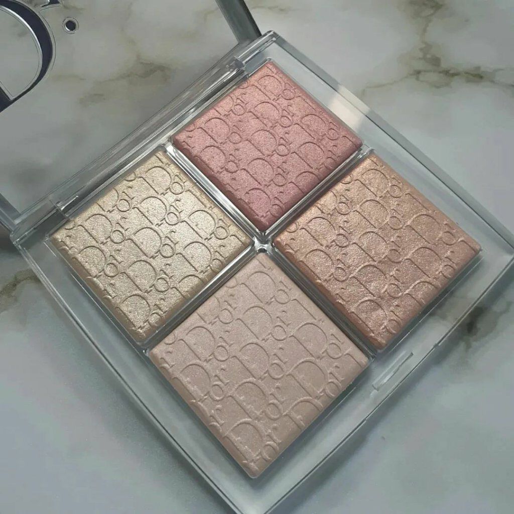 ディオール バックステージ フェイス グロウ パレット/Dior/ハイライトを使ったクチコミ(2枚目)