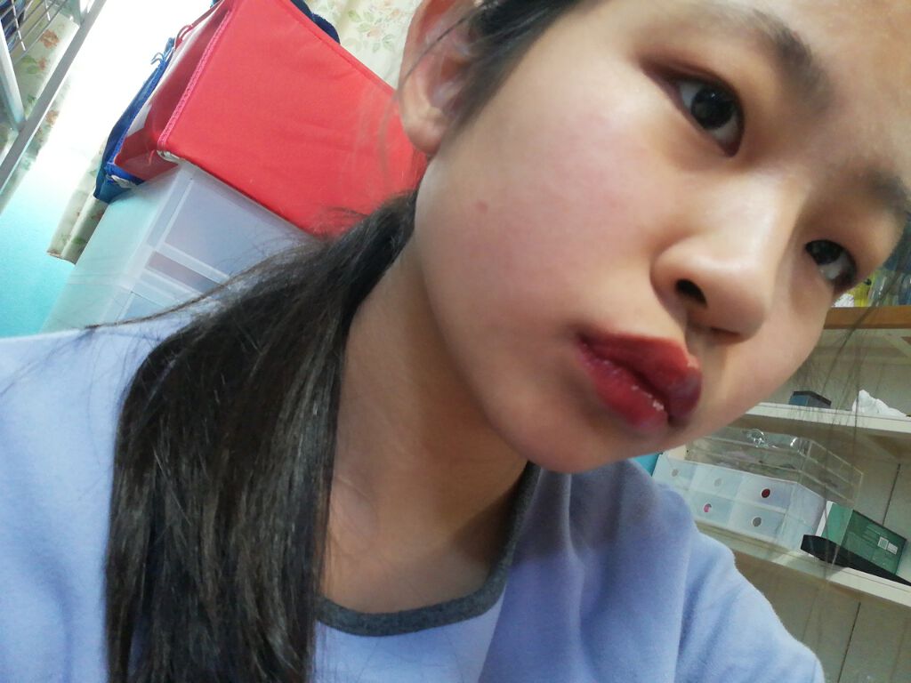 ジューシーラスティングティント/rom&nd/リップティントを使ったクチコミ(3枚目)