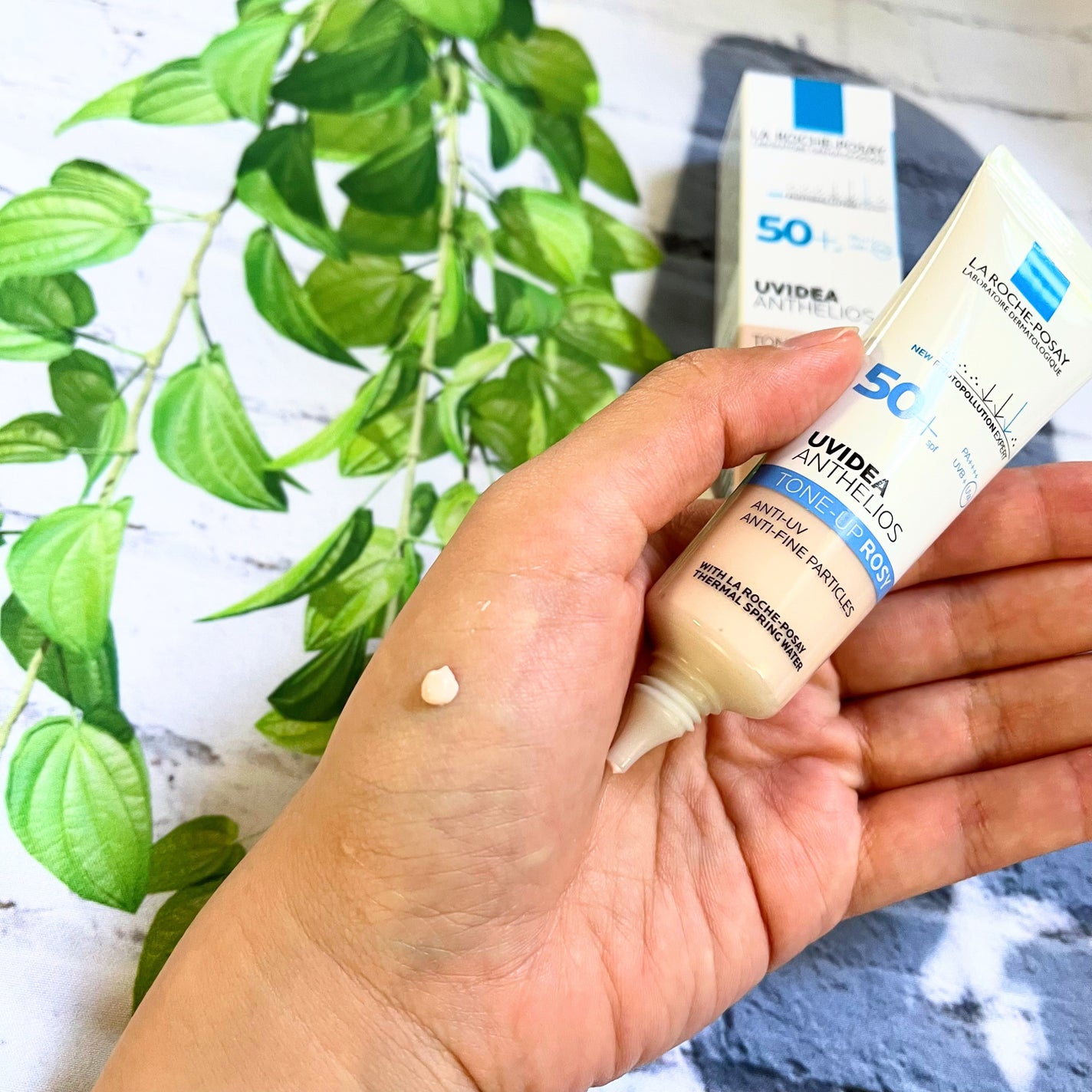 UVイデア XL プロテクショントーンアップ ローズ/ラ ロッシュ ポゼ/日焼け止めクリームを使ったクチコミ(6枚目)