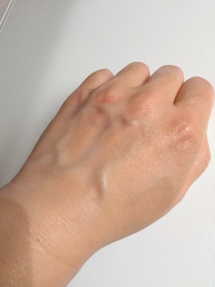 ミネラルUVアクアセラム/エトヴォス/美容液を使ったクチコミ(5枚目)