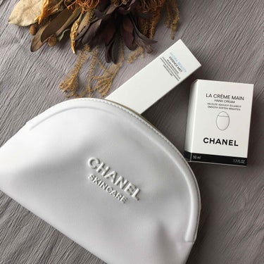 イドゥラ ビューティ エッセンス ミスト/CHANEL/美容液 by oz.design