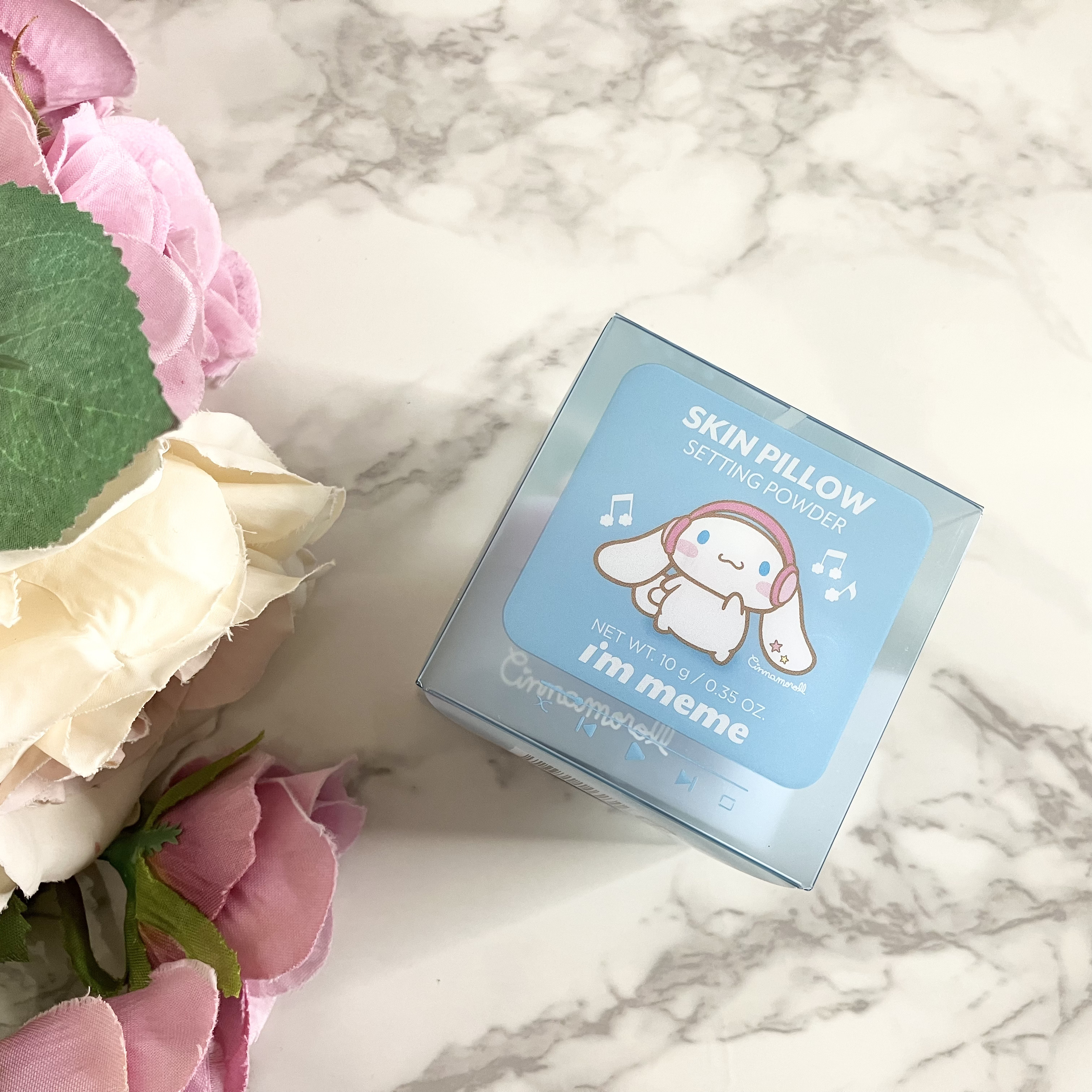 i’m meme スキンピローセッティングパウダーのクチコミ「i’m memeスキンピローセッティングパウダー 

シナモンが可愛い過ぎるフェイスパウダー♡.....」（1枚目）