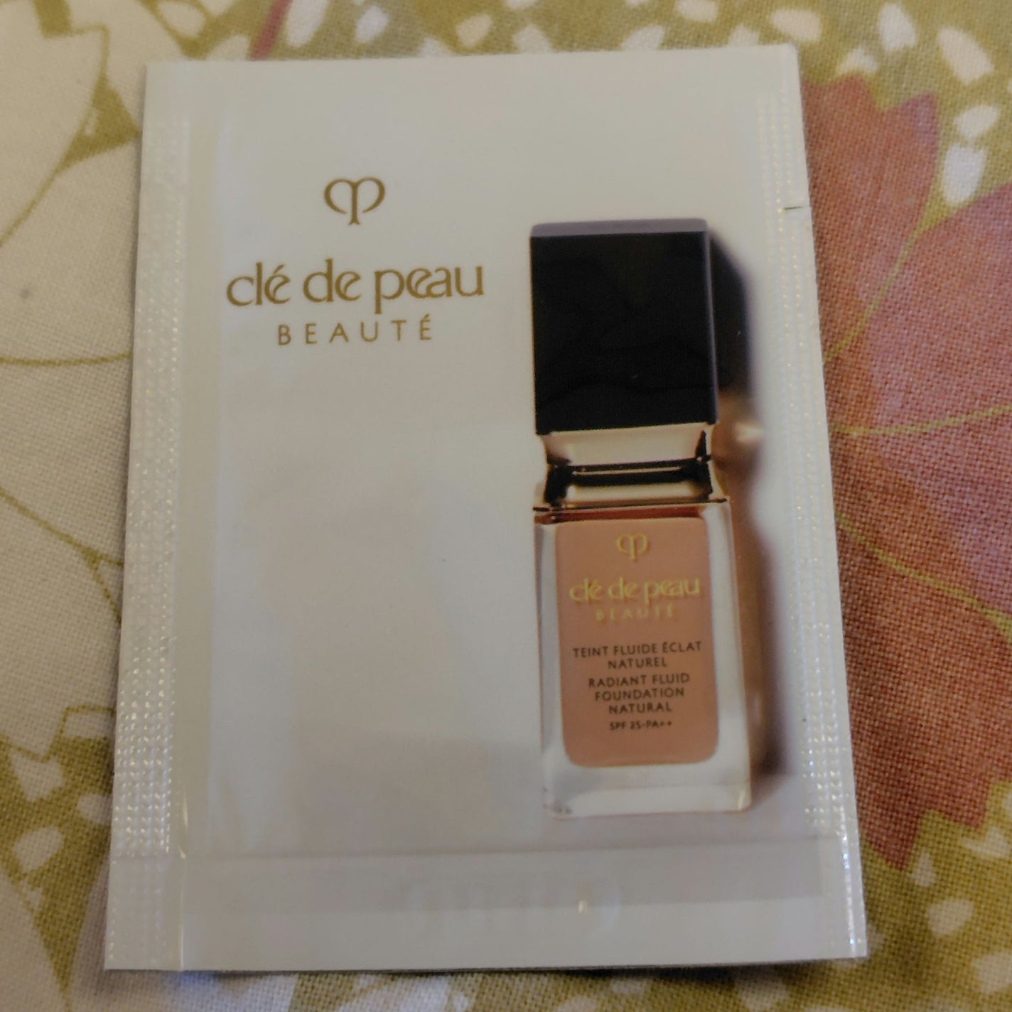 クレ・ド・ポー ボーテ タンフリュイドエクラ ナチュレル/クレ・ド・ポー ボーテ/リキッドファンデーションを使ったクチコミ(1枚目)