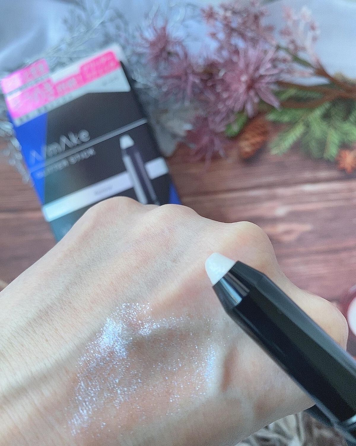 エーメイク グリッタースティック/A/mAke/グリッターを使ったクチコミ（3枚目）