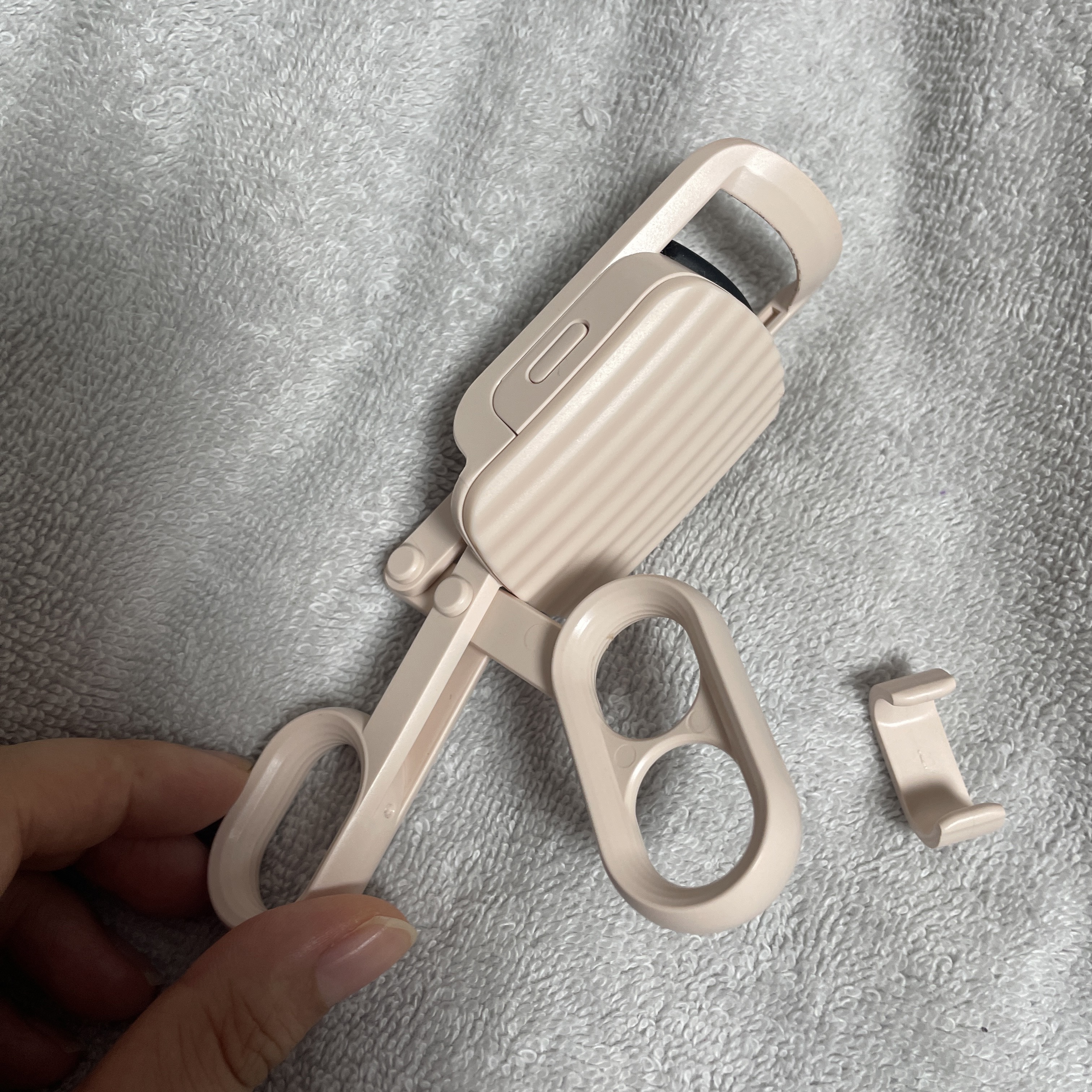 はさんであがるヒートカーラー/SHOBIDO/ホットビューラーを使ったクチコミ（3枚目）