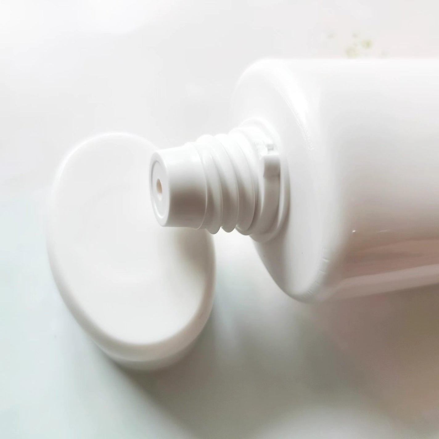 ナイアミドUVデイクリーム/SHIRORU/日焼け止めクリームを使ったクチコミ(3枚目)