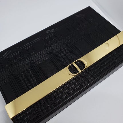 【旧】エクラン クチュール マルチユース パレット/Dior/メイクアップキットを使ったクチコミ(2枚目)