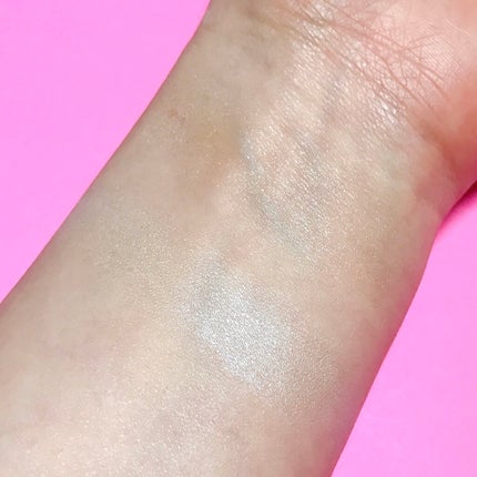 ダイヤモンドライト マルチユース ハイライター/Too Faced/パウダーハイライトを使ったクチコミ(2枚目)