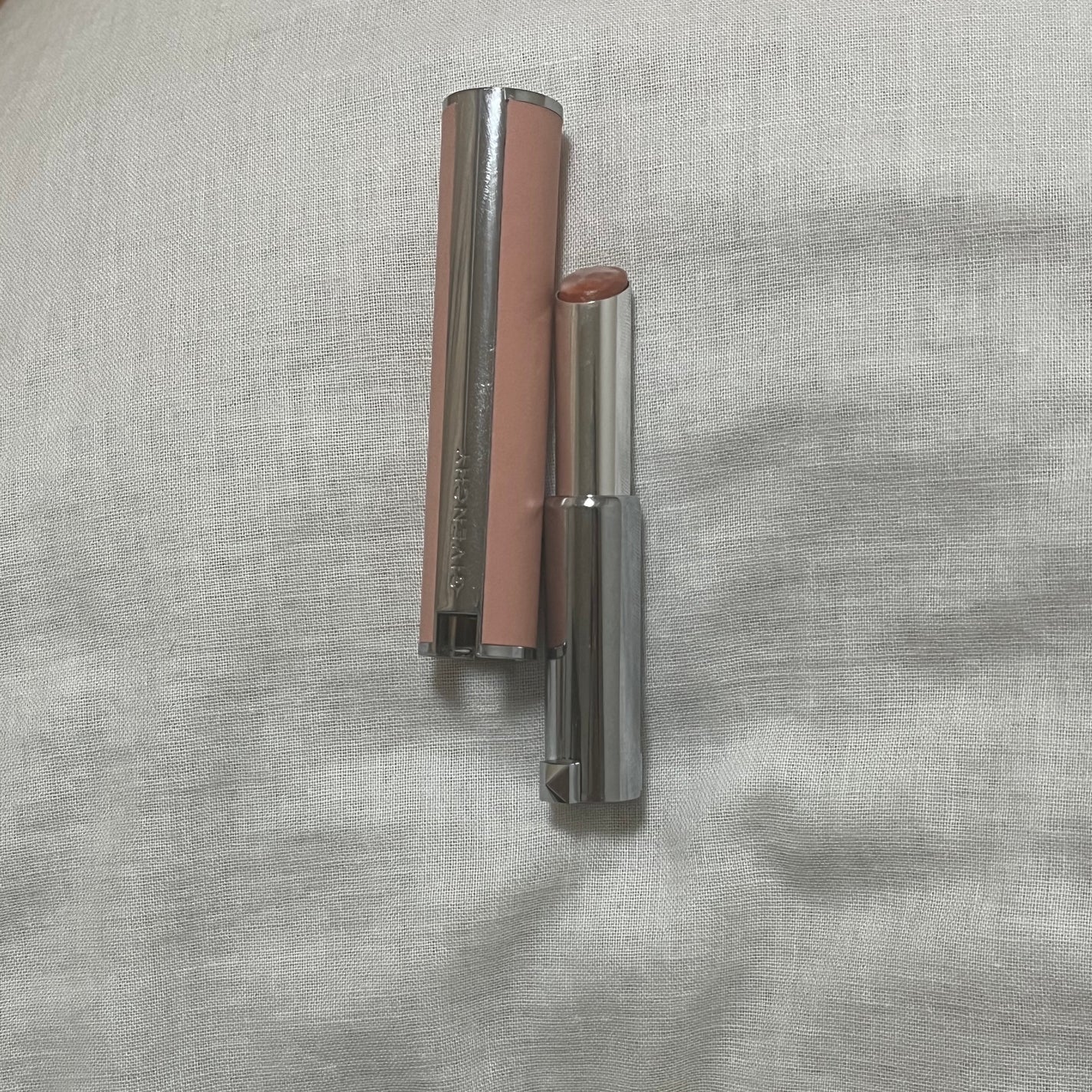 ローズ・パーフェクト/GIVENCHY/リップバームを使ったクチコミ(3枚目)