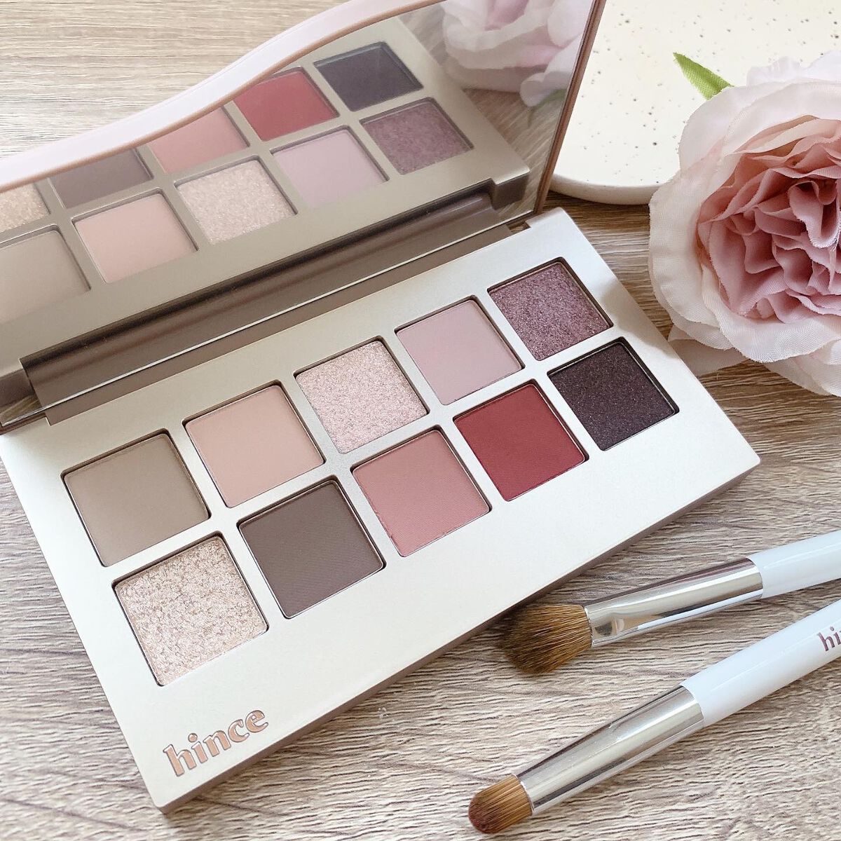 ニューデップスアイシャドウパレット/hince/アイシャドウパレットを使ったクチコミ(1枚目)