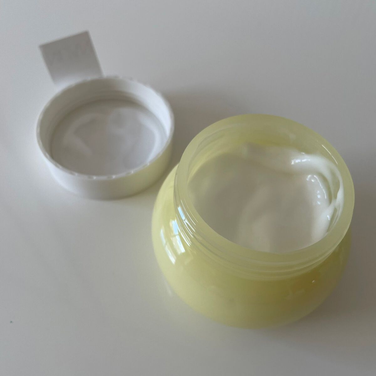 半熟ジュレクリーム/NUAN/フェイスクリームを使ったクチコミ（2枚目）