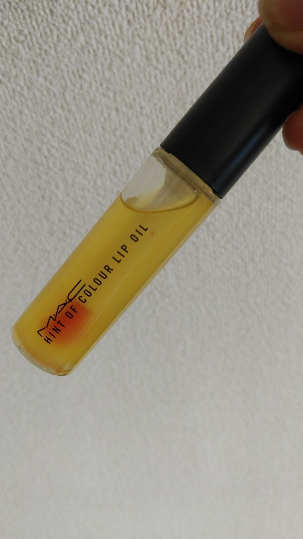 ヒント オブ カラー リップ オイル ペール プリンセス/M・A・C/口紅を使ったクチコミ（1枚目）