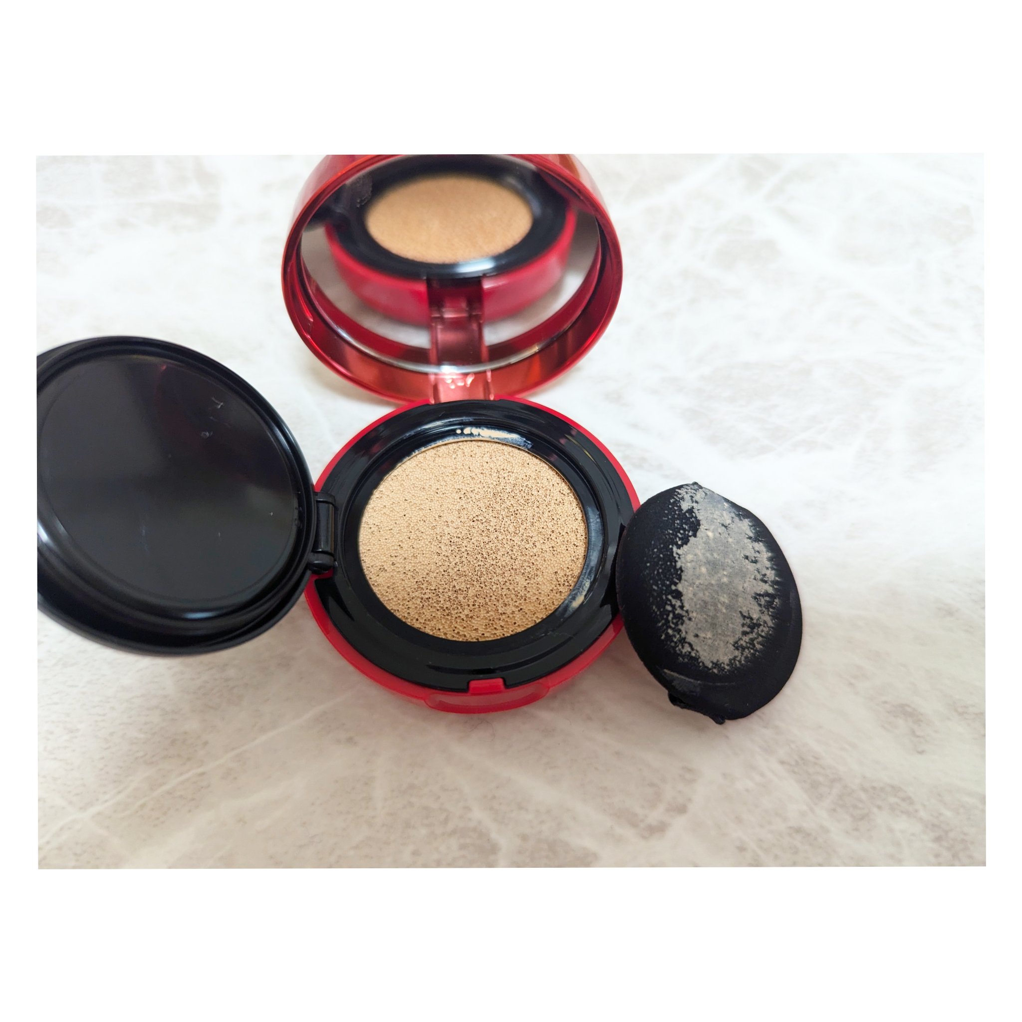 ハイパーカバーフィットクッション red/APRILSKIN/クッションファンデーションを使ったクチコミ（3枚目）