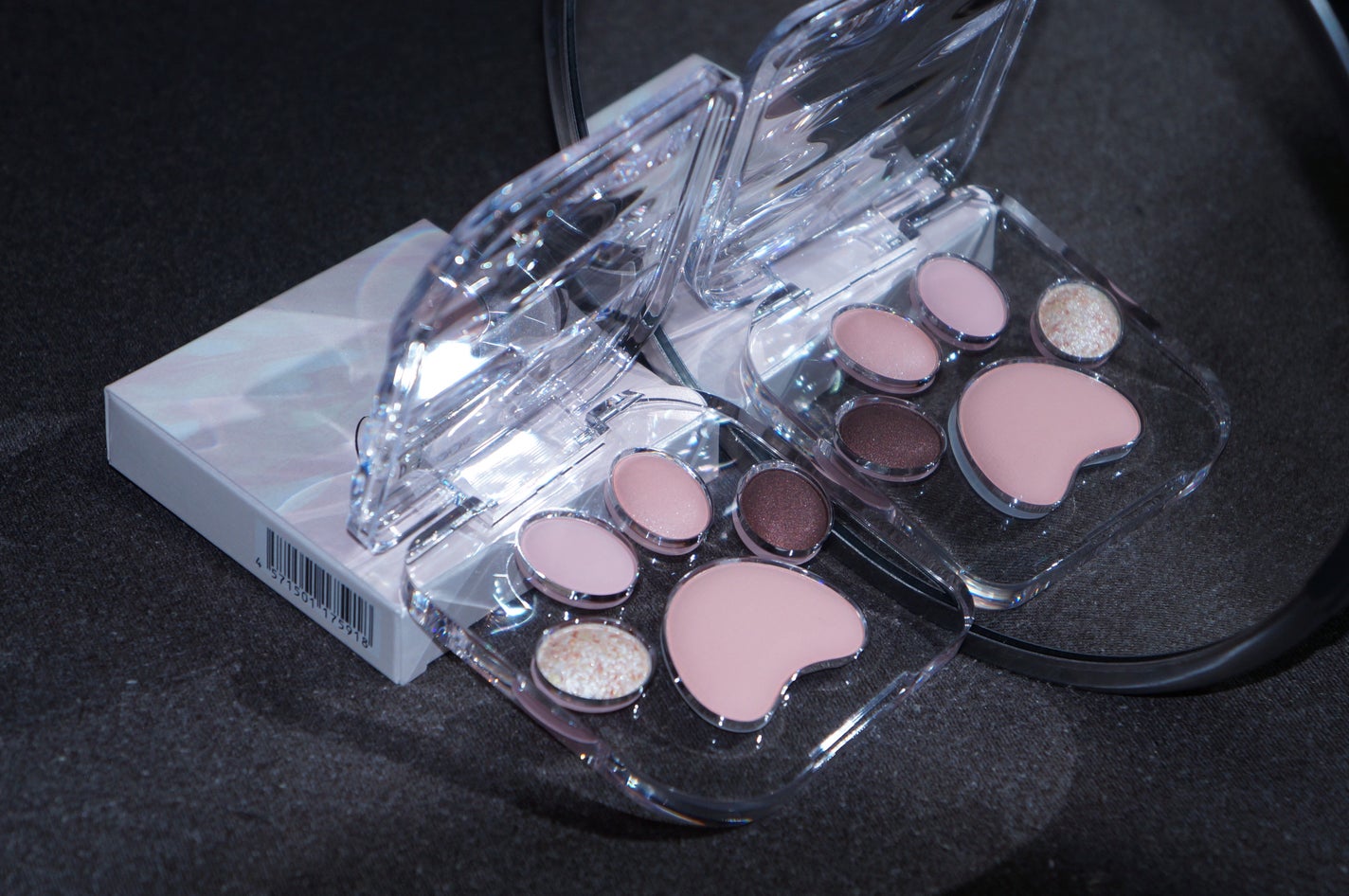 ミャオパウズアイシャドウパレット/MilleFée/アイシャドウパレットを使ったクチコミ(1枚目)