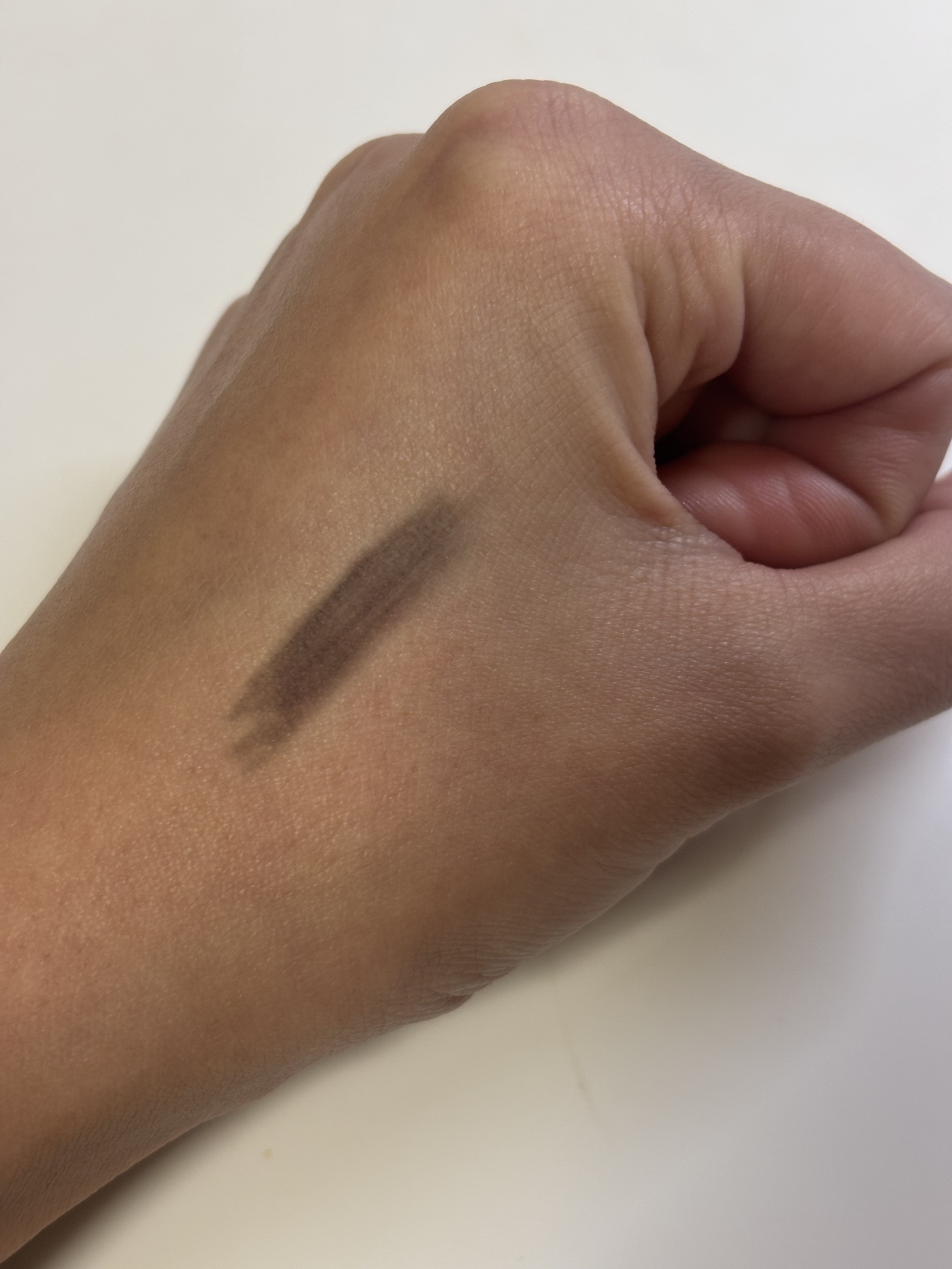 ブラシ付きアイブロウ繰り出し 05 ナチュラルグレー/CEZANNE/アイブロウペンシルを使ったクチコミ（1枚目）