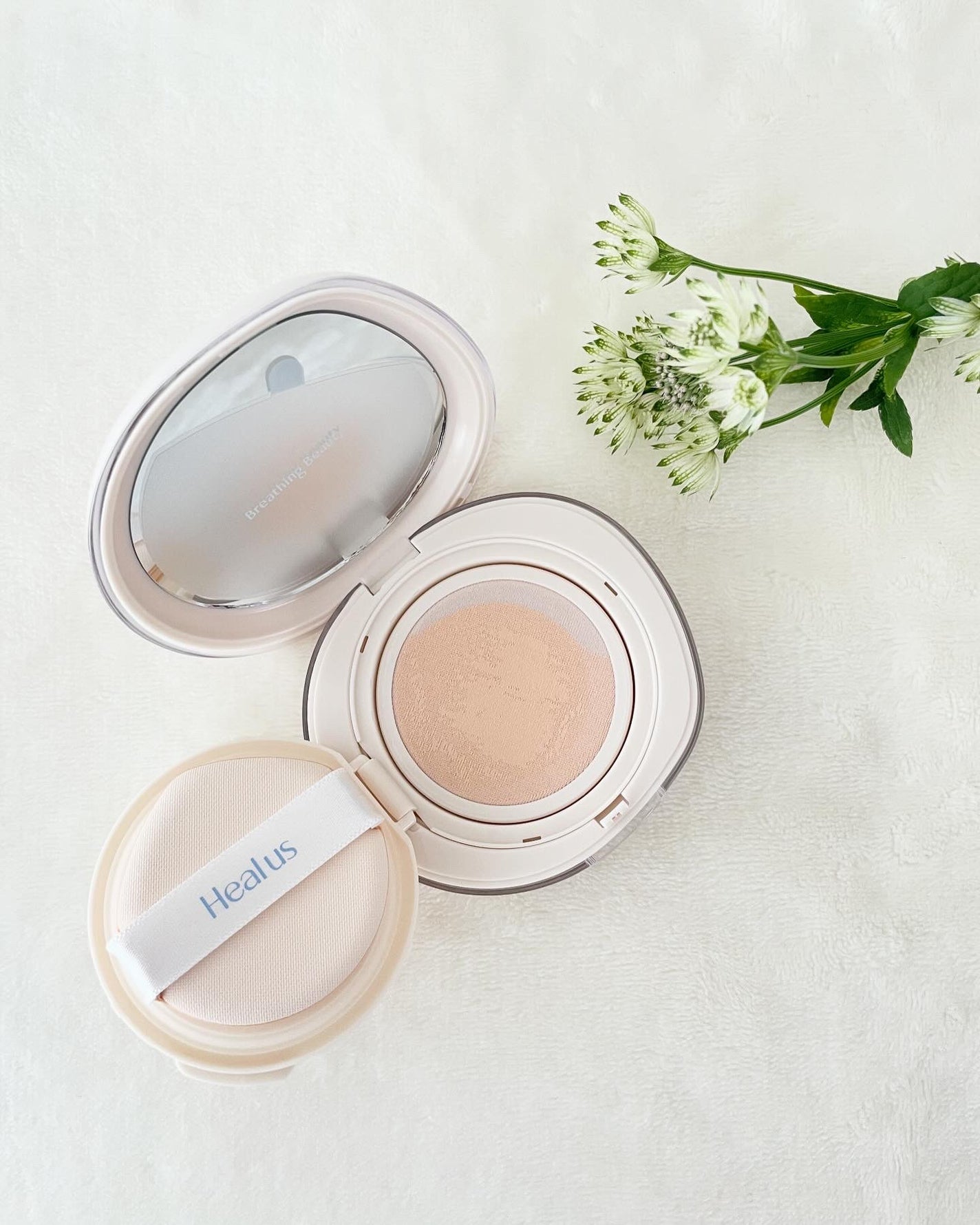 ブリージンググロークッション/Healus/クッションファンデーションを使ったクチコミ(3枚目)