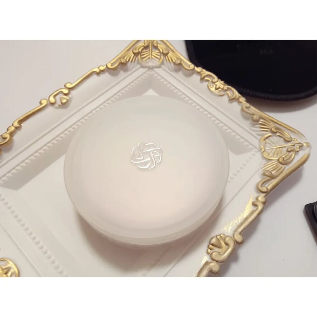 AQ オーラ リフレクター/DECORTÉ/プレストパウダーを使ったクチコミ(3枚目)