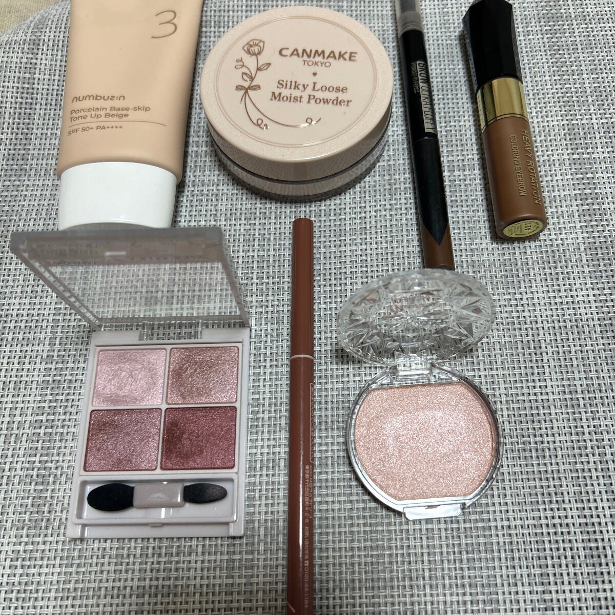 カラーリングアイブロウ/ヘビーローテーション/眉マスカラを使ったクチコミ(2枚目)