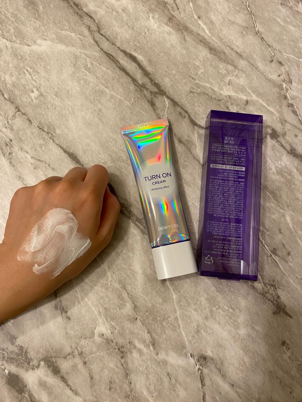 デュイセル ターンオンクリーム/DEWYCEL/フェイスクリームを使ったクチコミ(2枚目)