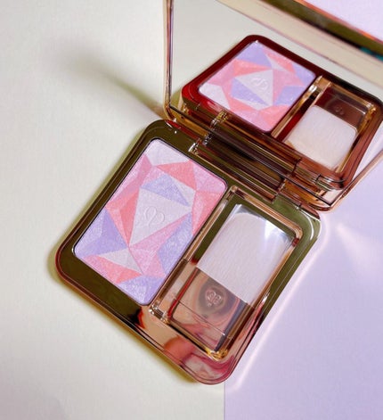 ル・レオスールデクラ /クレ・ド・ポー ボーテ/パウダーハイライトを使ったクチコミ(2枚目)