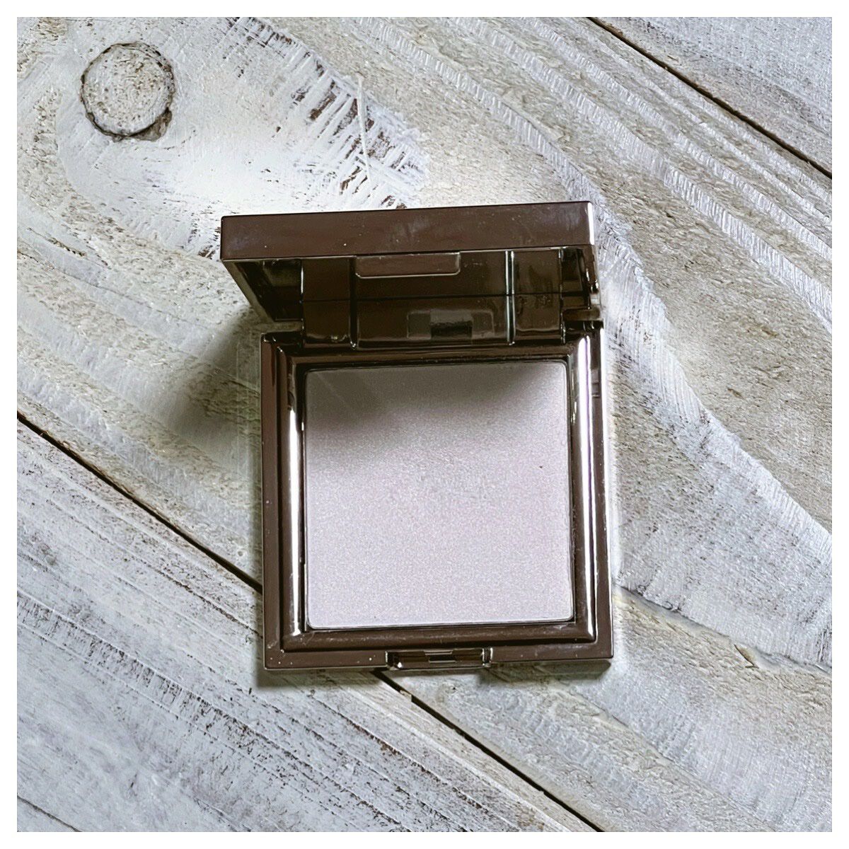 powder highlighter jouer cosmetics/Jouer Cosmetics/パウダーハイライトを使ったクチコミ(2枚目)