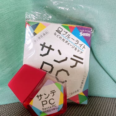 参天製薬のサンテPC

光のダメージをケアしてくれる
おすすめの目薬です！

普段パソコンや携帯をたくさん
使うことが多いいいので
目薬使うのがおすすめです😊💕

