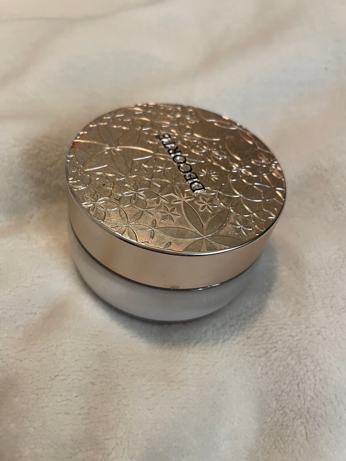 フェイスパウダー/DECORTÉ/ルースパウダーを使ったクチコミ(1枚目)