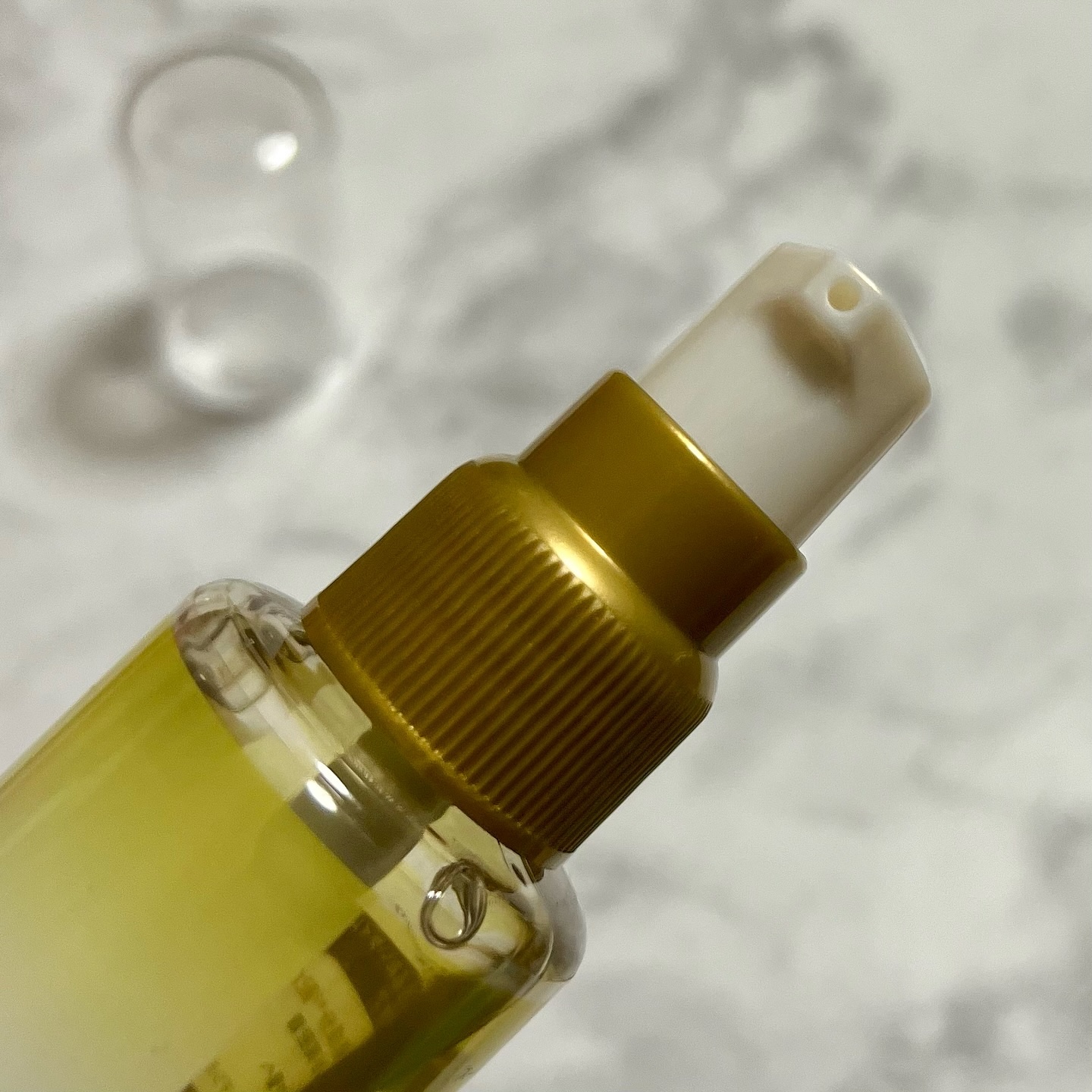 スーパーリッチシャイン ダメージリペア とろとろ補修ヘアオイル/LUX/ヘアオイルを使ったクチコミ（3枚目）