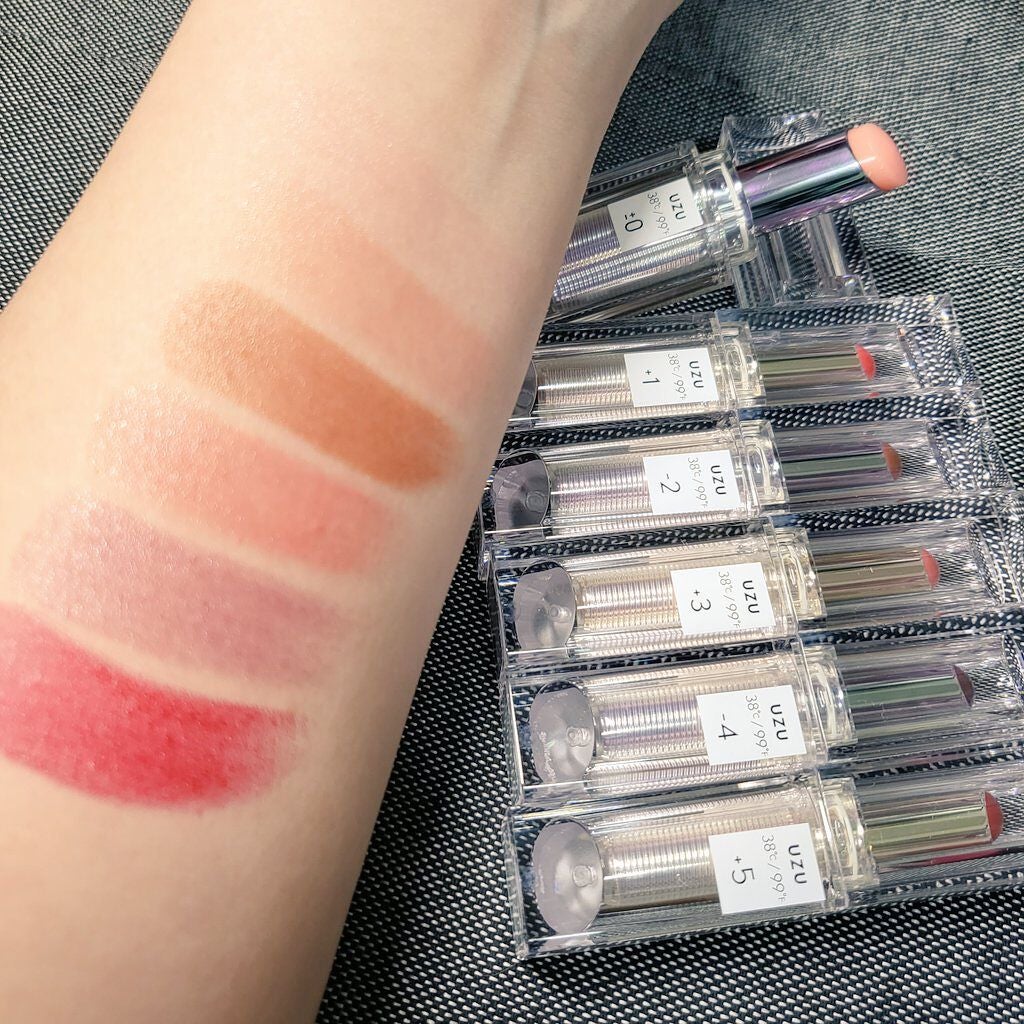 38°C / 99°F リップトリートメント (リップ美容液)/UZU BY FLOWFUSHI/リップケアを使ったクチコミ(5枚目)