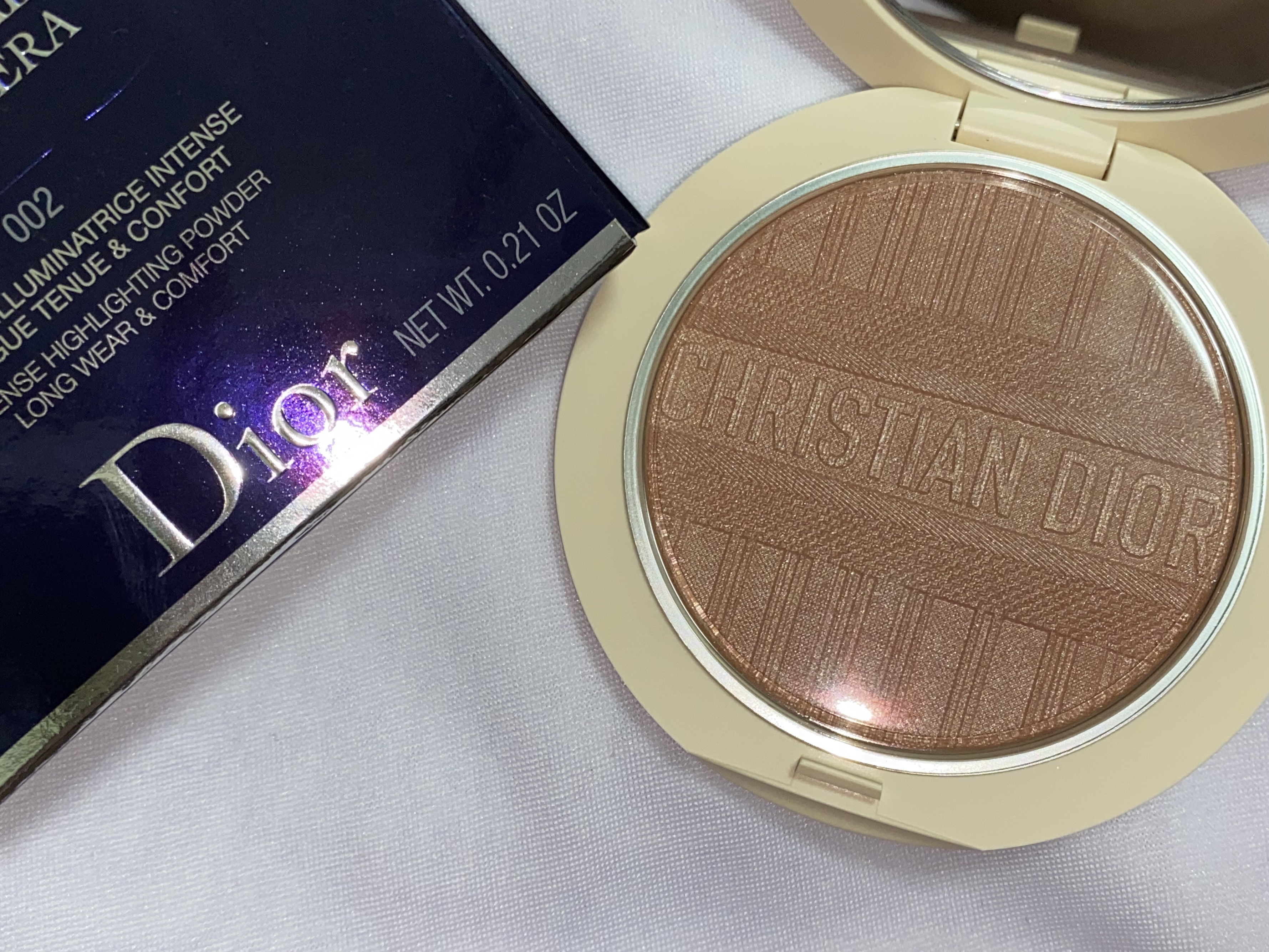ディオールスキン フォーエヴァー クチュール ルミナイザー 002 ピンク リビエラ〈ディオリビエラ エディション〉/Dior/プレストパウダーを使ったクチコミ（2枚目）