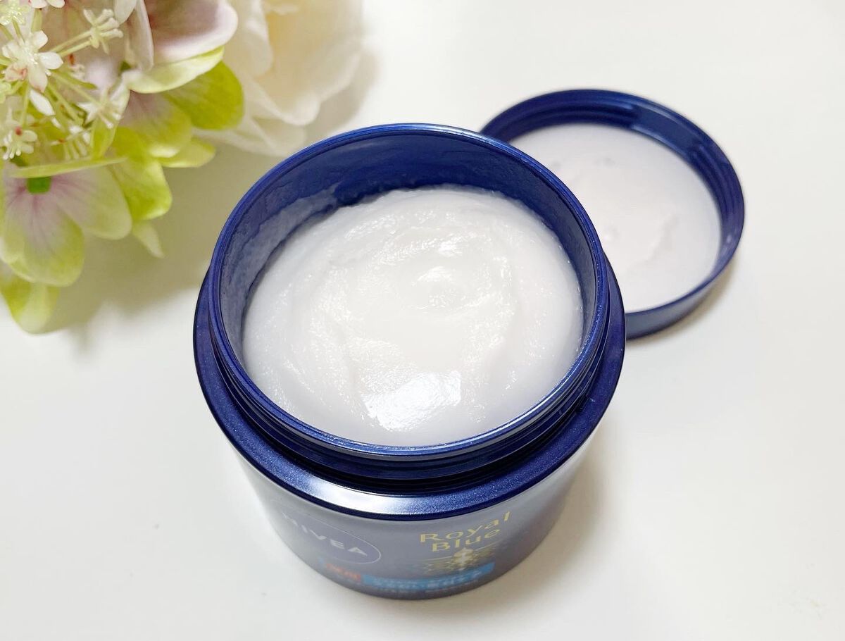 ニベア ロイヤルブルーボディクリーム うるおい密封ケア/ニベア/ボディクリームを使ったクチコミ(2枚目)