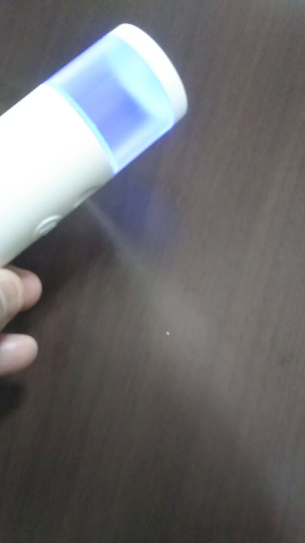 MOMOモバイルモイスチャー(携帯型フェイシャルスチーマー)/MoMo/美顔器・マッサージを使ったクチコミ(3枚目)