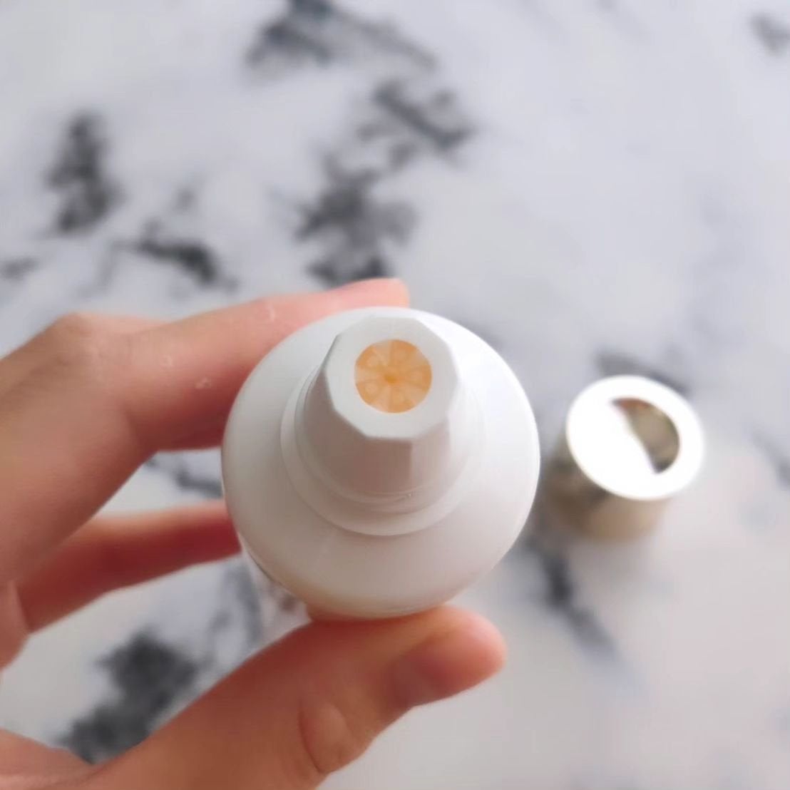 ダルバ ホワイトトリュフファーストスプレーセラム/ダルバ/ミスト状化粧水を使ったクチコミ(5枚目)