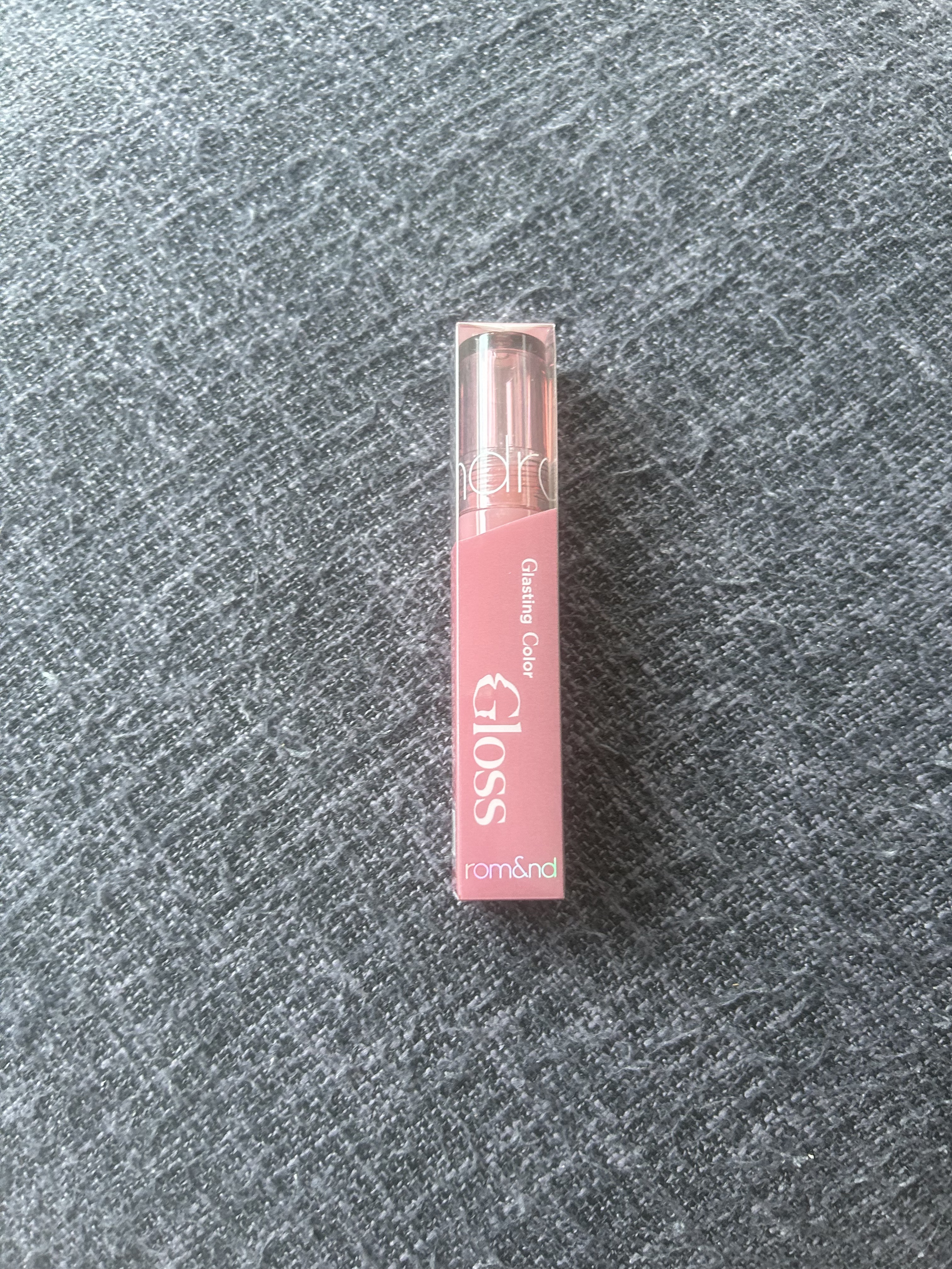 グラスティングカラーグロス/rom&nd/リップグロスを使ったクチコミ（1枚目）