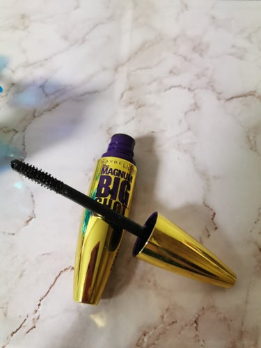 MAYBELLINE NEW YORK ボリューム エクスプレス マグナム ビッグショットのクチコミ「シリーズのうち一番ボリュームアップしたのはコレ
【使った商品】MAYBELLINE NEW Y.....」（1枚目）