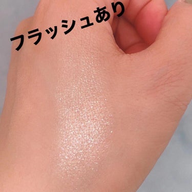 ハイライティング パウダー 33 ハニーグロウ（限定）/BOBBI BROWN/ハイライトを使ったクチコミ（3枚目）