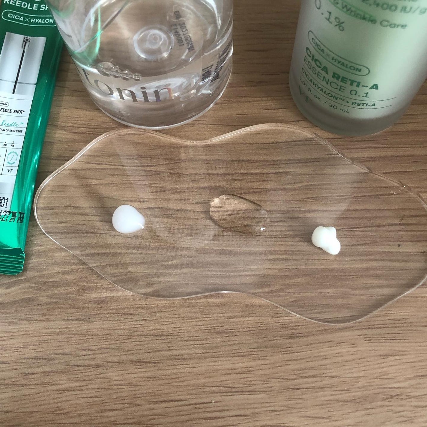 シカレチA エッセンス0.1/VT/美容液を使ったクチコミ(2枚目)