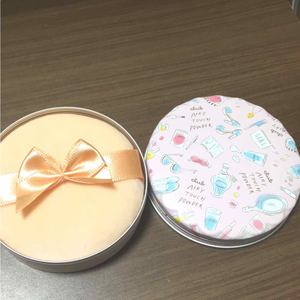 エアリータッチパウダー/クラブ/プレストパウダーを使ったクチコミ（1枚目）
