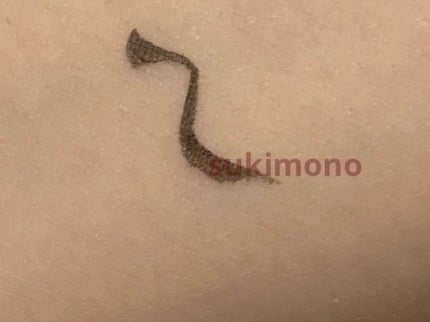 ベルベットライナー/LUMIURGLAS/リキッドアイライナーを使ったクチコミ(4枚目)