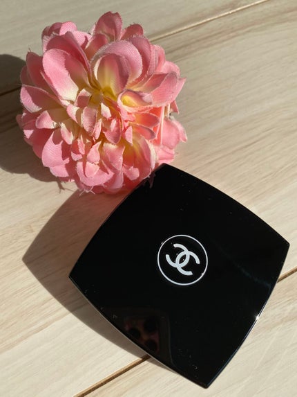 レ キャトル オンブル/CHANEL/アイシャドウパレットを使ったクチコミ(2枚目)