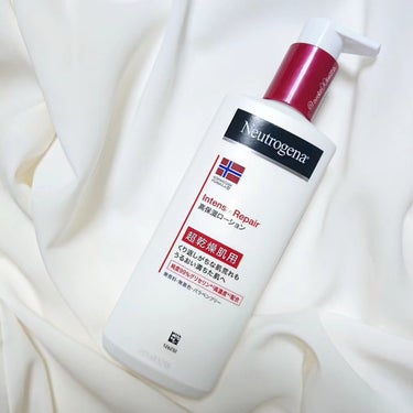 Neutrogena ノルウェー フォーミュラ インテンスリペア ボディ エマルジョンのクチコミ「ニュートロジーナさまからいただきました♡

ニュートロジーナⓇ　
ノルウェーフォーミュラ　イン.....」（1枚目）