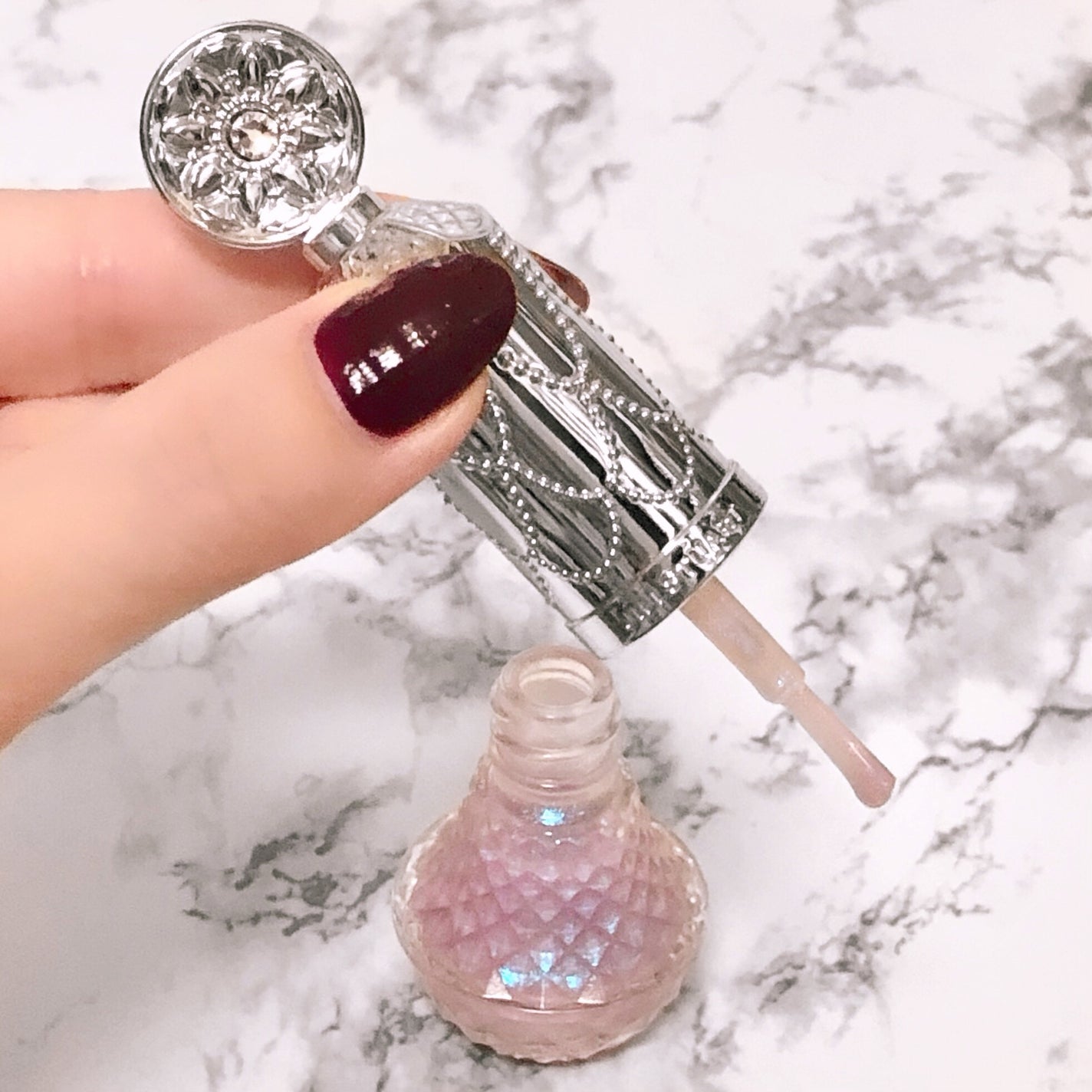 フレグラント ネイルラッカー/JILL STUART/マニキュアを使ったクチコミ(5枚目)