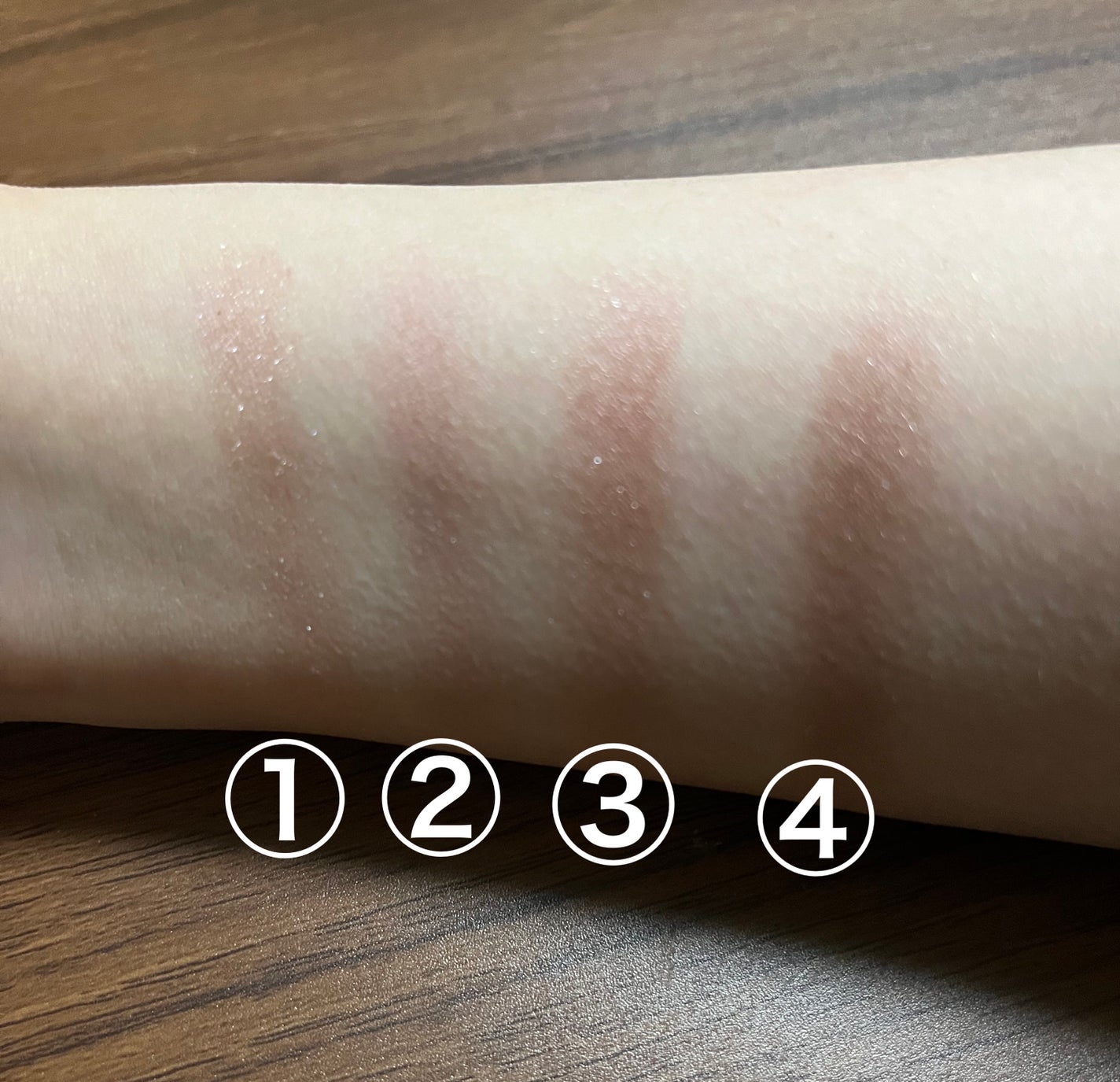 ミネラルクラッシィシャドー/エトヴォス/アイシャドウパレットを使ったクチコミ(4枚目)