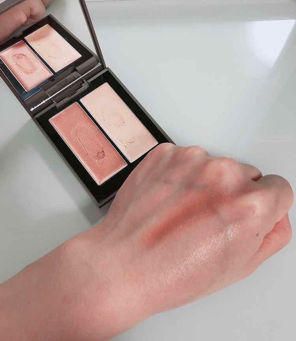 THREE シマリング グロー デュオ/THREE/クリームハイライトを使ったクチコミ(2枚目)