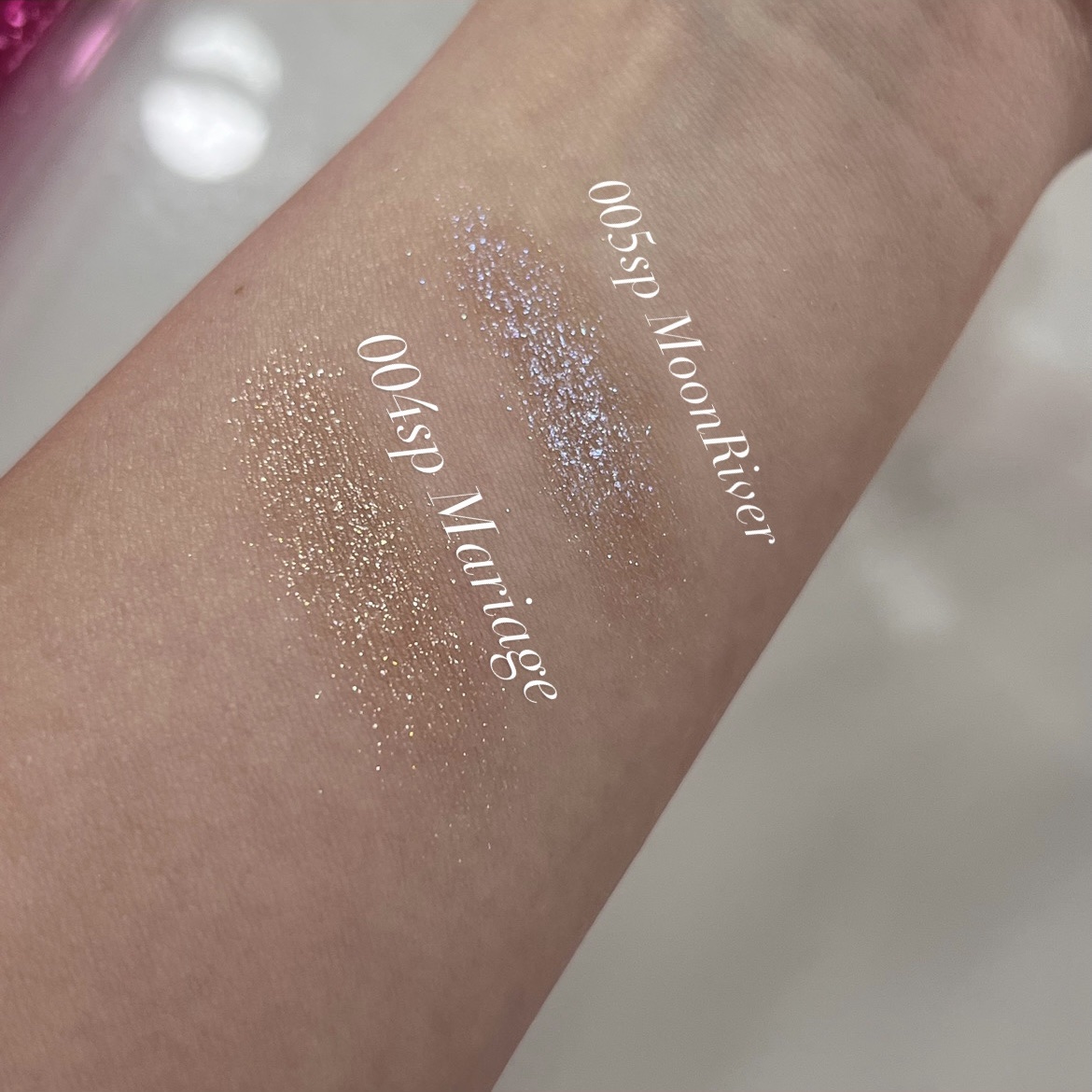 アディクション ザ アイシャドウ スパークル/ADDICTION/単色アイシャドウを使ったクチコミ（3枚目）