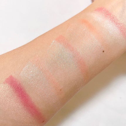 スターライトファントム 10色アイシャドウパレット/HEXZE(ヘックスゼ)/アイシャドウパレットを使ったクチコミ(5枚目)