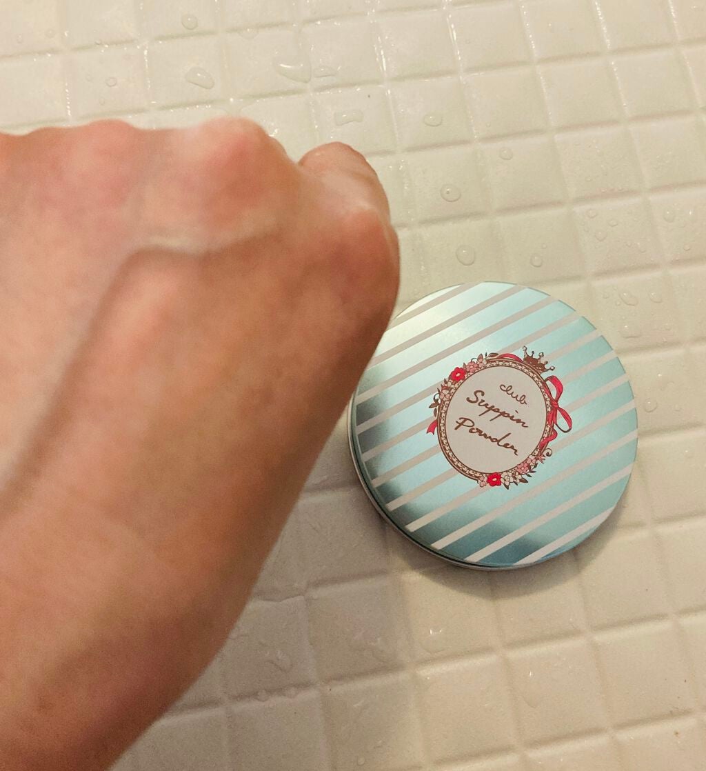 すっぴんパウダー パステルローズの香り/クラブ/プレストパウダーを使ったクチコミ(5枚目)